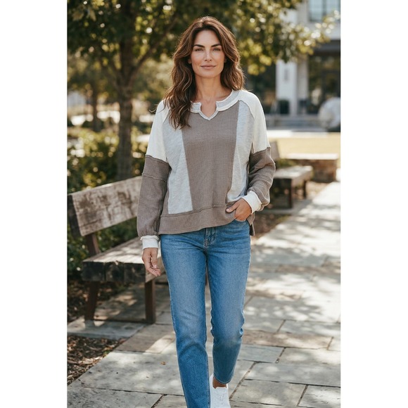 POL Tops - NWOT POL Clothing Women Neutral Color-block Waffle Knit Thermal Top Grey Taupe M